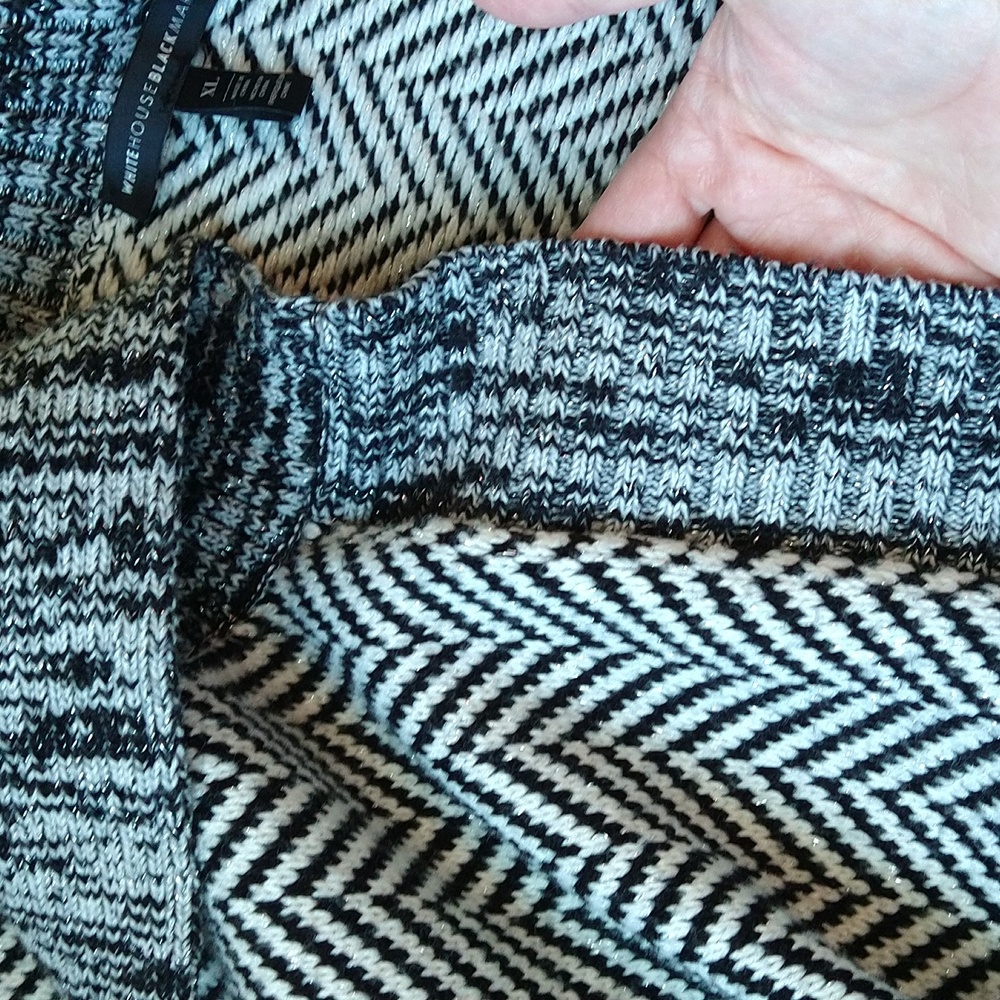 White House Black Market Sweater XL - Picture 3 of 4